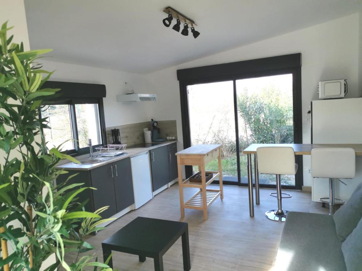 Studio Independant, 10Min Avignon Pujaut 외부 사진